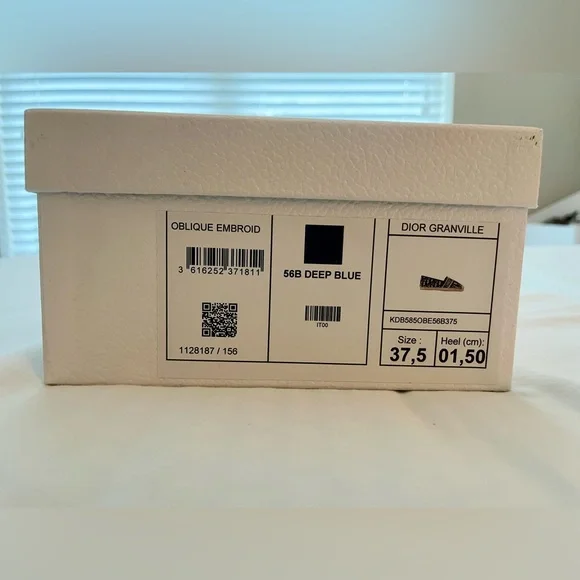 Dior Logo Espadrilles in deep blue. - Picture 8 of 9